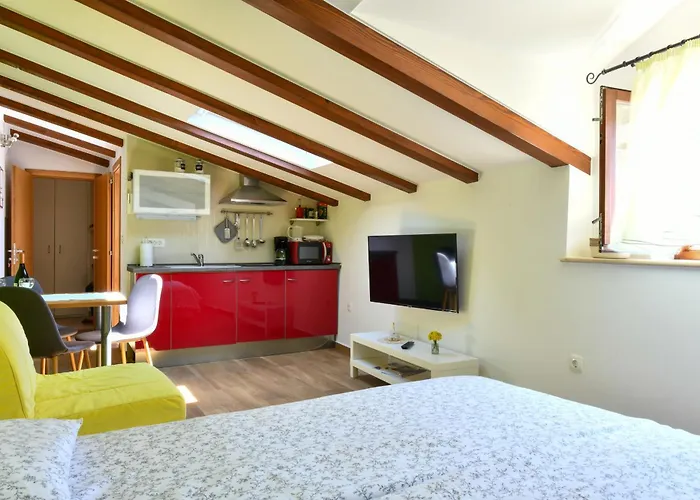 Dolores Old Town Apartment *