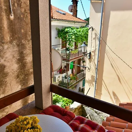Dolores Old Town * Mošćenička Draga